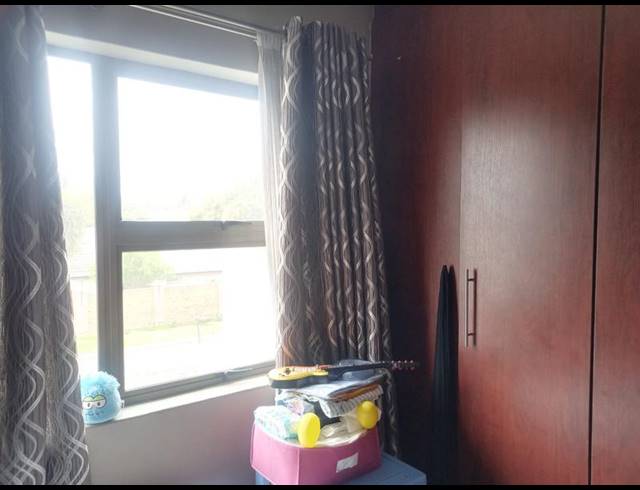 3 BEDROOM TOWNHOUSE FOR SALE IN BEDFORDVIEW